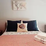 Bed & Breakfast La Taniere Douce