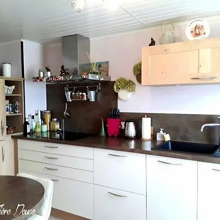 La Taniere Douce Bed and Breakfast *